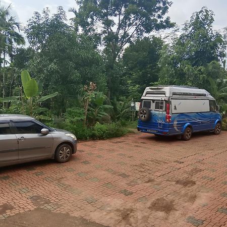 Kalidasa Tree House And Villa, Wayanad Chegat Luaran gambar